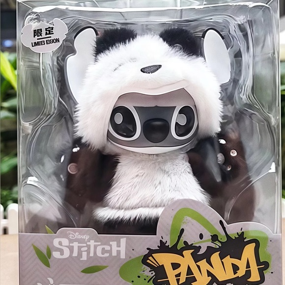 Disney Accessories - Panda Stitch vinyl/plush pendant. Limited edition (listen to video)🤣